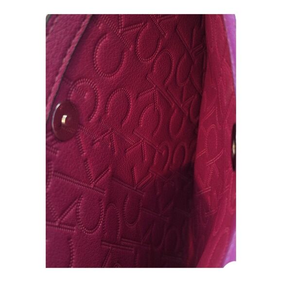 Calvin Klein Purple Crossbody Bag Purse Excellent - Picture 11 of 12